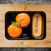 Muffins with poppy seeds and caramel sauce